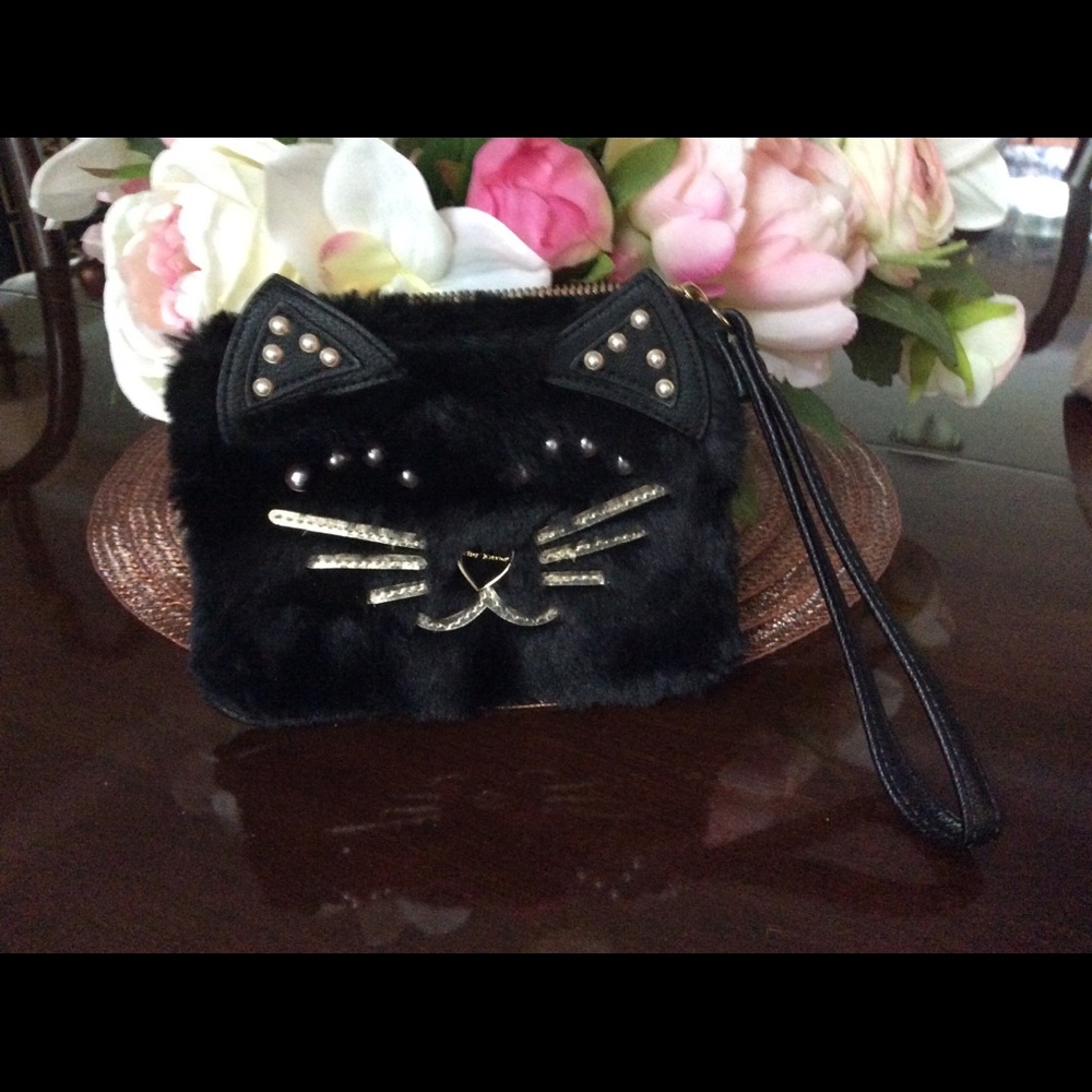 Betsy Johnson Black Cat Wristlet🖤🐱